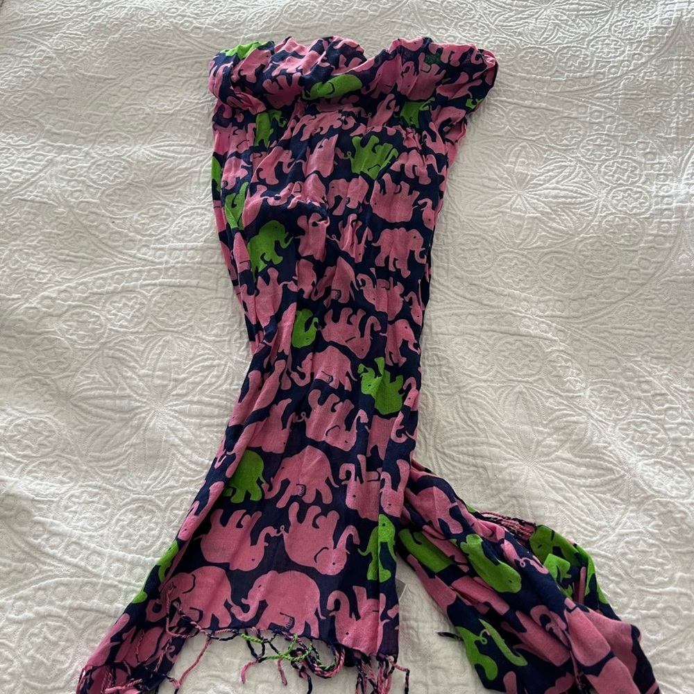 Lilly Pulitzer Womens elephant scarf